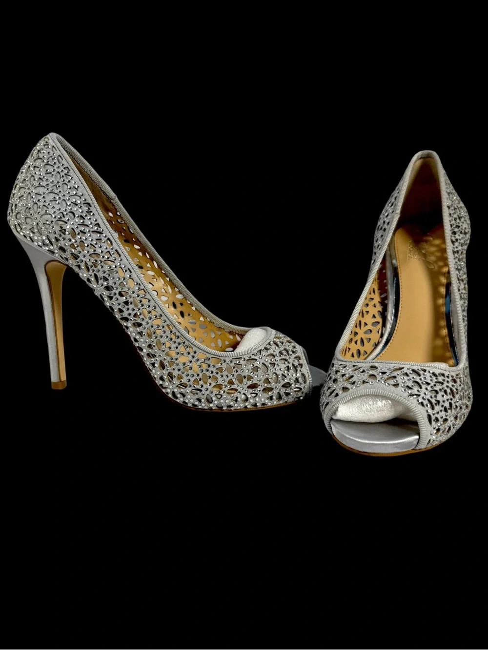 Badgley Mischka chic open